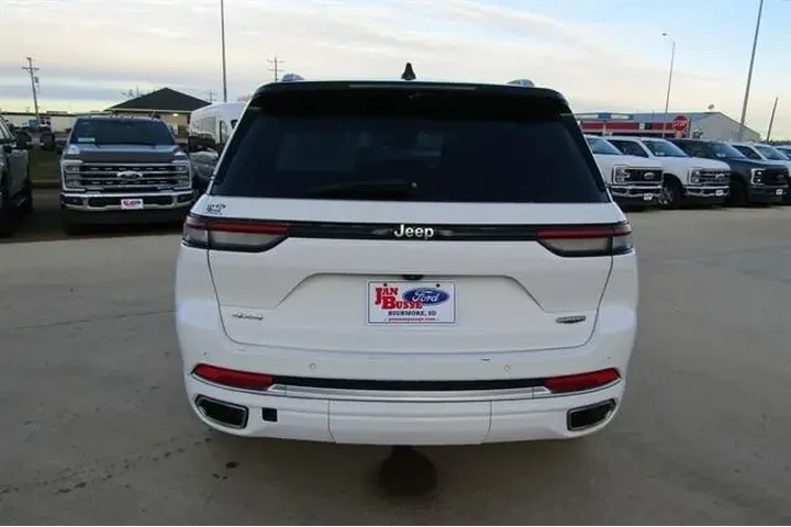 $30950 : Jeep Grand Cherokee 2022 4x4 image 6