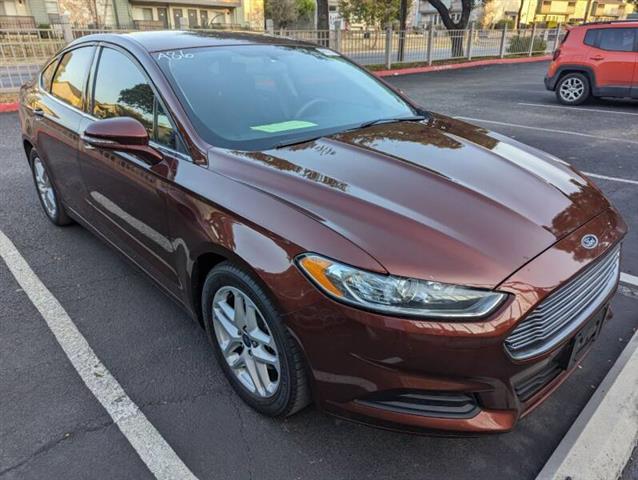 $10990 : 2016 Fusion SE image 4