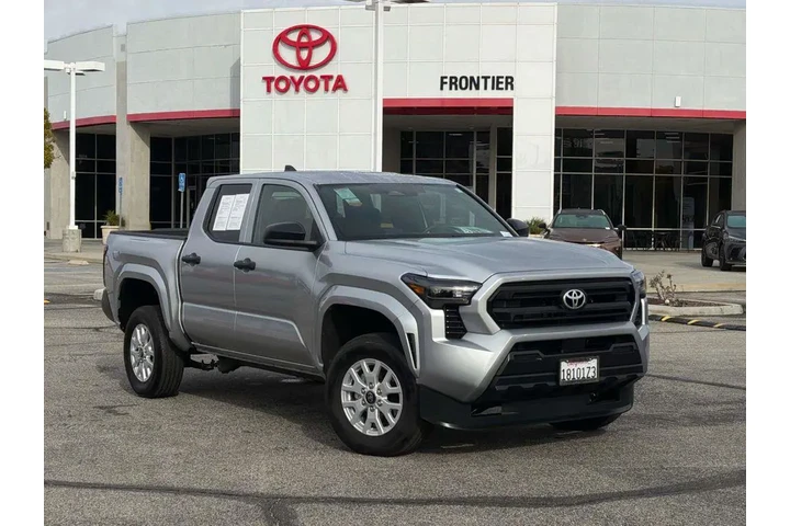 $36550 : Toyota Tacoma 2025 4x2 SR 4d image 1