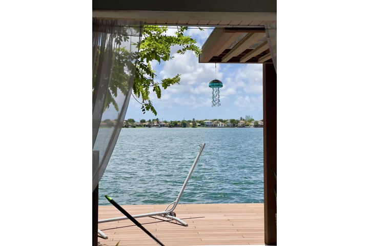 $1500 : Efficency con vista al Lago image 2