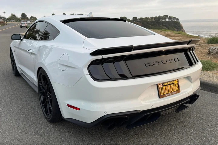 $15000 : 2020 Ford Mustang 5.0 V8 GT image 2