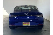 $20691 : Hyundai ELANTRA Hybrid 2022 thumbnail