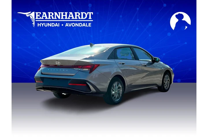 $17999 : Hyundai ELANTRA 2024 SEL 4dr image 7