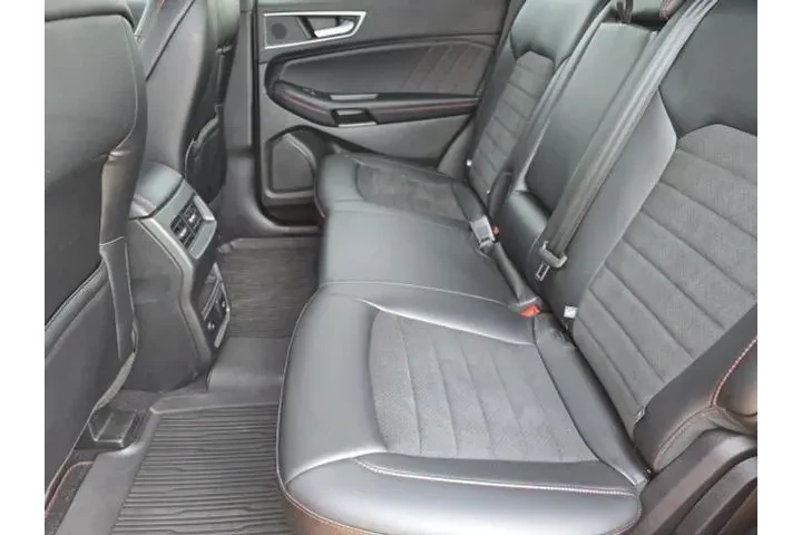 $34995 : Ford Edge 2024 AWD ST-Line 4 image 10