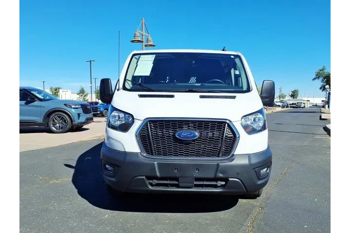 $34735 : Ford Transit 2024 250 3dr LW image 2