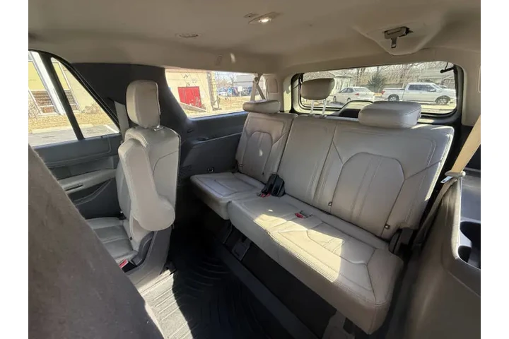 $18999 : 2018 Expedition MAX Limited image 9