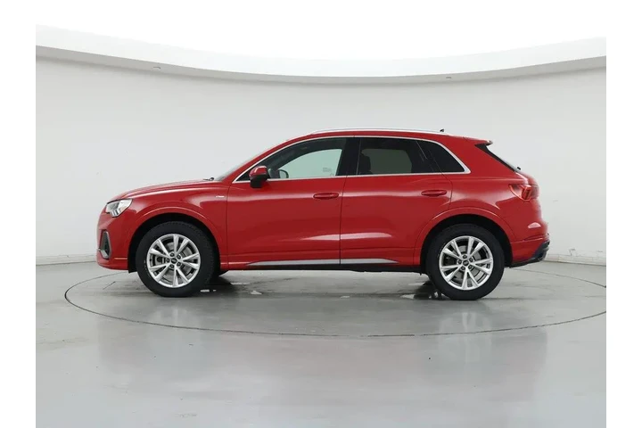 $26998 : Audi Q3 2022 AWD quattro S l image 3