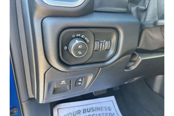 $26984 : Ram 1500 2019 4x4 Big Horn 4 image 8