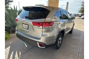 $29000 : Toyota Highlander 2018 Limit thumbnail