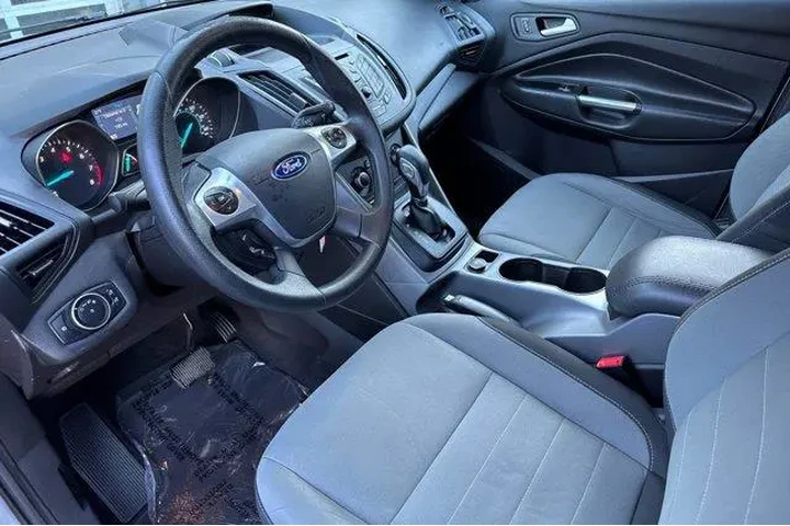 $11617 : Ford Escape 2015 SE 4dr SUV image 10
