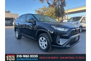 Toyota RAV4 2021 LE 4dr SUV en San Antonio
