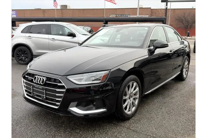 $20995 : Audi A4 2022 AWD quattro Pre image 1