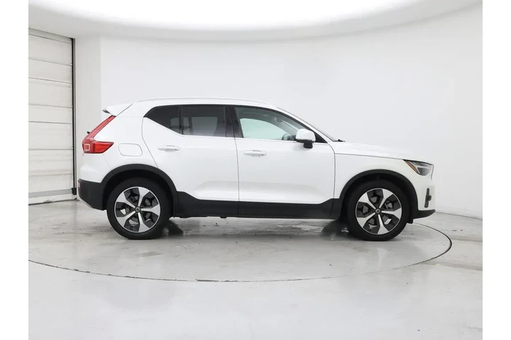 $32998 : Volvo XC40 2023 AWD B5 Plus image 7