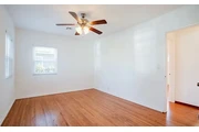 $2000 : 2 Bedroom House in Los Angeles thumbnail