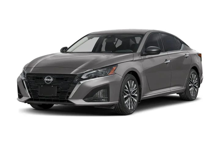 $18420 : Nissan Altima 2025 2.5 SV 4d image 1