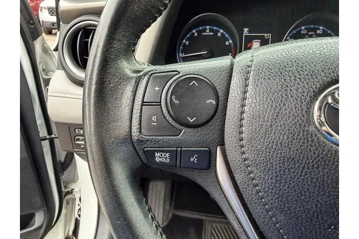 $17997 : Toyota RAV4 2017 XLE 4dr SUV image 10