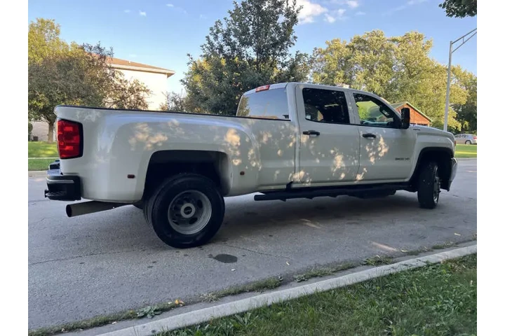 $27995 : 2018 GMC Sierra 3500HD image 8