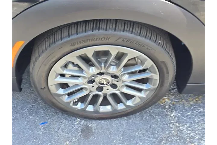 $26990 : MINI Hardtop 2 Door 2025 Coo image 6