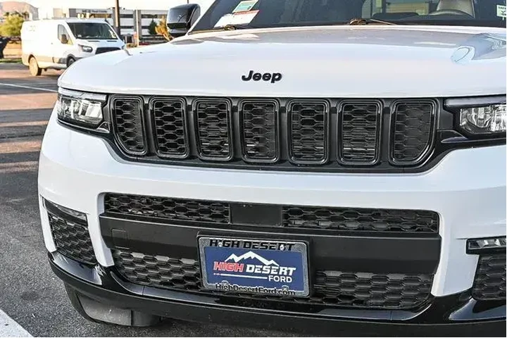 $39788 : Jeep Grand Cherokee L 2025 4 image 5