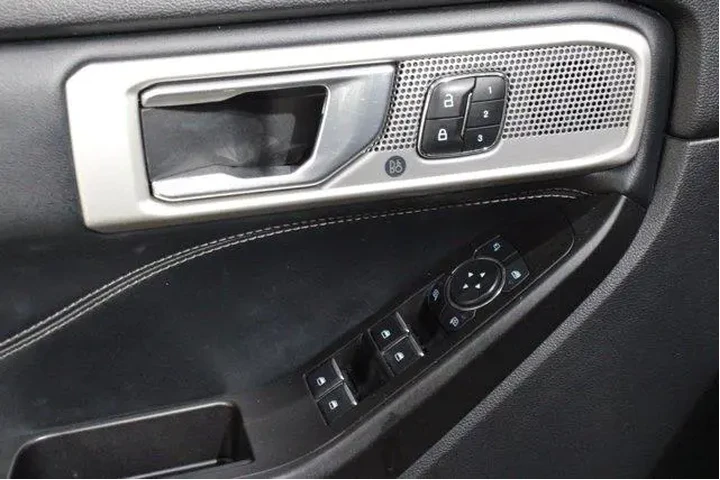 $19998 : Ford Explorer 2020 Limited 4 image 7