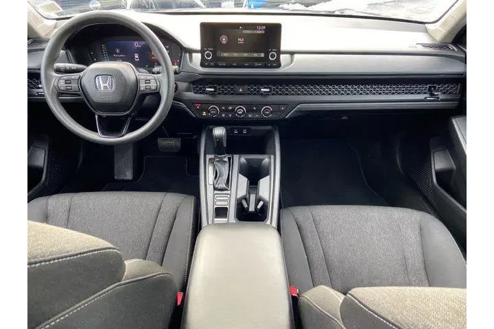 $25805 : Honda Accord 2025 SE 4dr Sed image 10