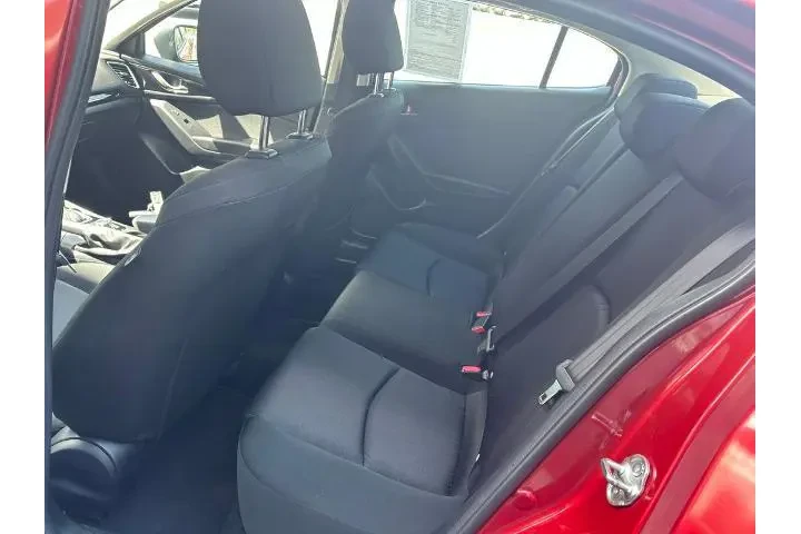 $13995 : Mazda Mazda3 2016 i Sport 4d image 5