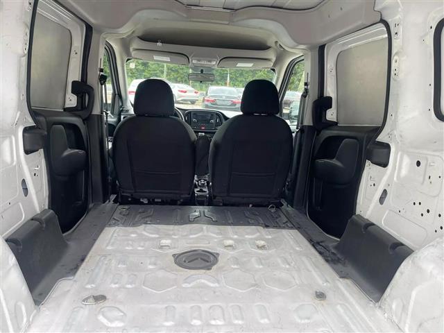 $11900 : 2016 RAM PROMASTER CITY image 1