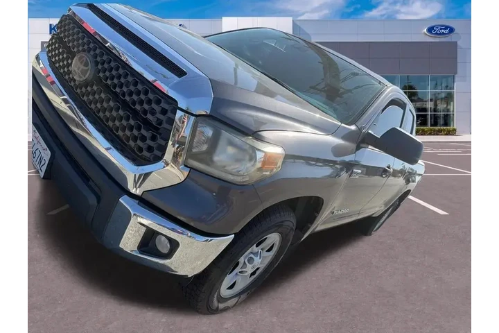 $28607 : Toyota Tundra 2018 4x2 SR5 4 image 7