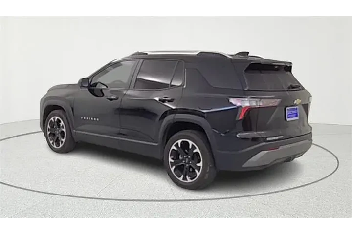 $27797 : Chevrolet Equinox 2025 4x4 L image 5