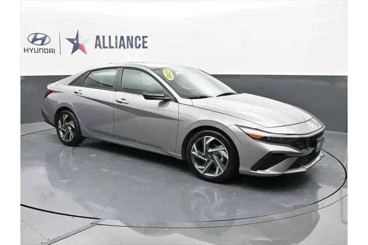 $20000 : Hyundai ELANTRA 2025 SEL Spo image 10