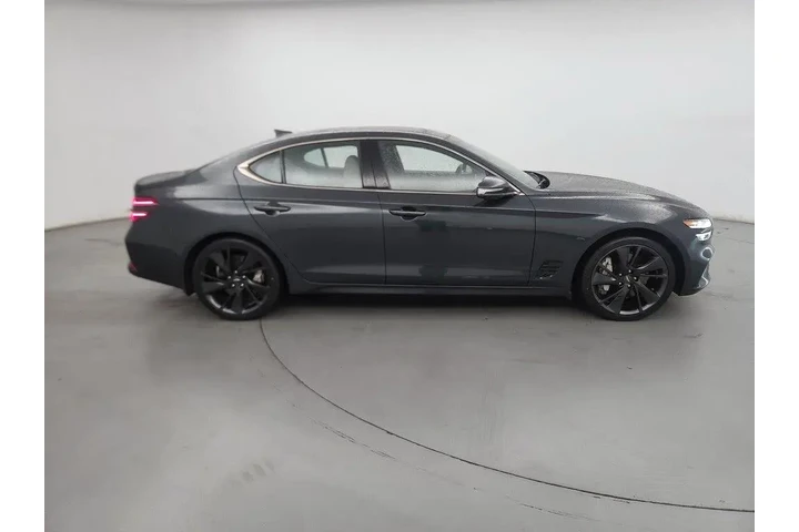 $36998 : Genesis G70 2023 3.3T Standa image 4