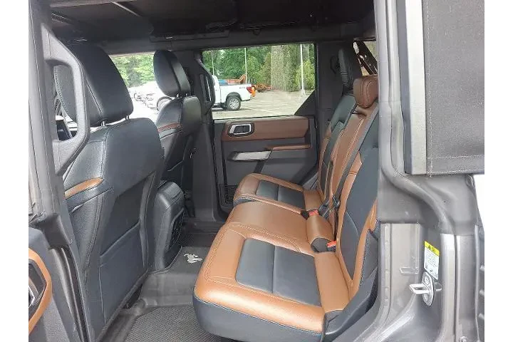 $39995 : Ford Bronco 2022 4x4 Outer B image 10