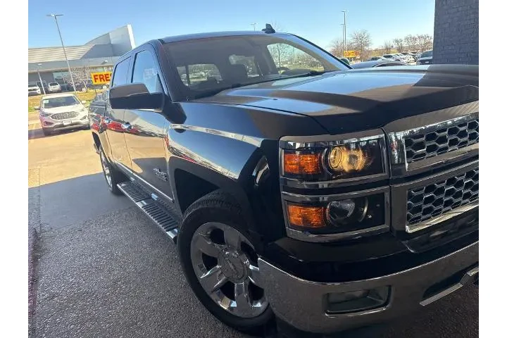 $17401 : Chevrolet Silverado 1500 201 image 4