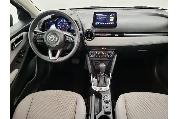 $16998 : Toyota Yaris 2019 LE 4dr Sed image 9