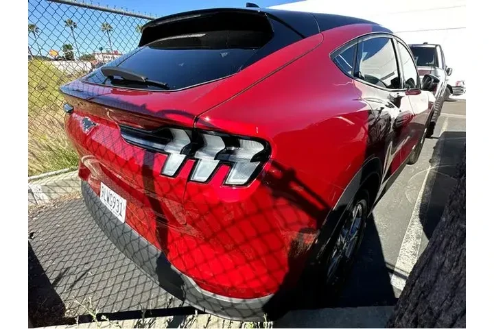 $26000 : Ford Mustang Mach-E 2023 Sel image 4