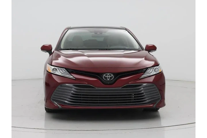$22998 : Toyota Camry 2019 XLE 4dr Se image 5