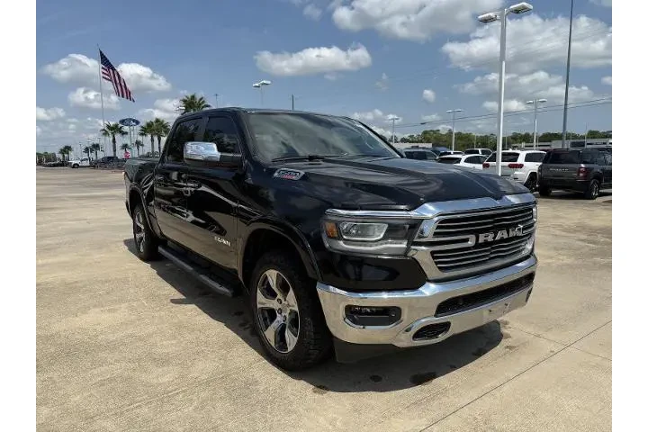 $34983 : Ram 1500 2022 4x4 Laramie 4d image 2