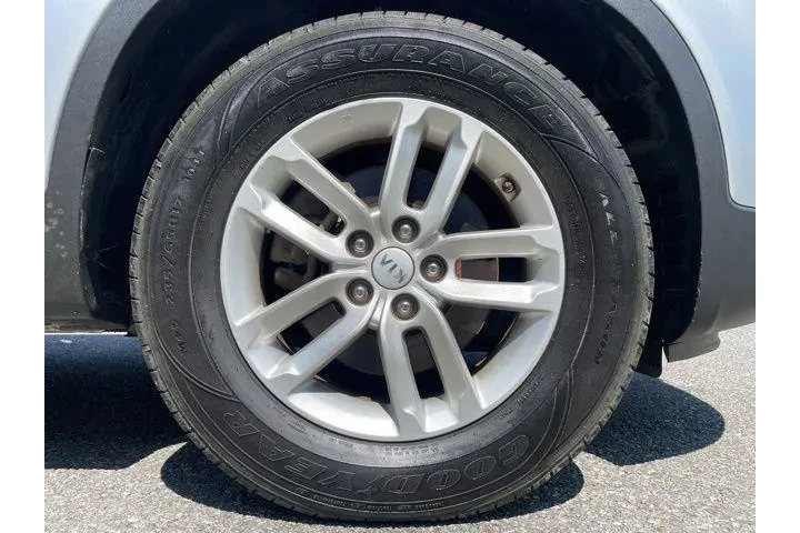 $10339 : Kia Sorento 2015 LX 4dr SUV image 3