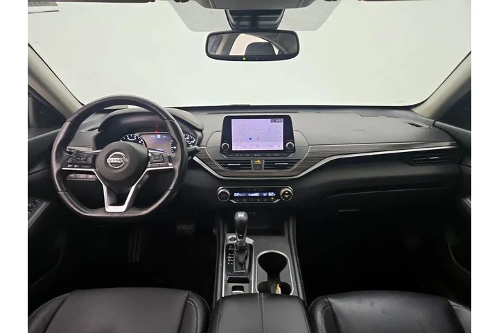 $14998 : Nissan Altima 2019 2.5 SL 4d image 9