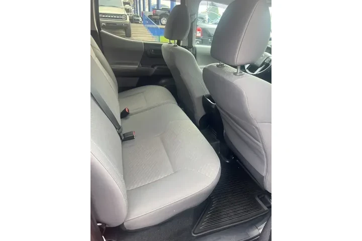 $34988 : Toyota Tacoma 2021 4x4 TRD P image 5