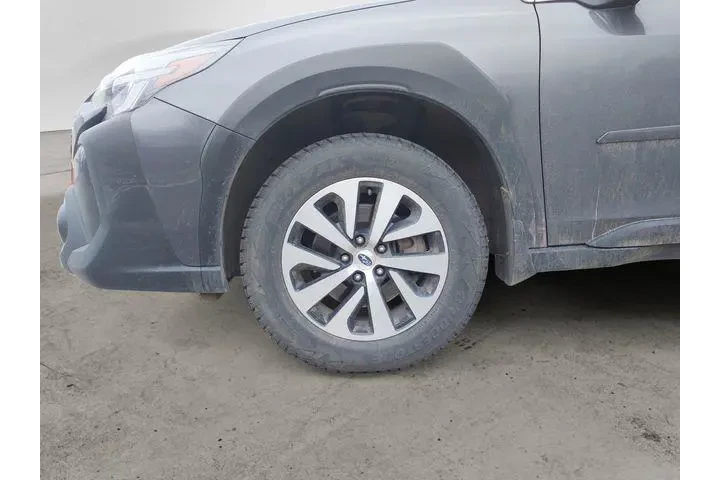 $31288 : Subaru Outback 2025 AWD Prem image 9