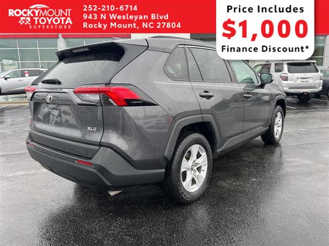 $21989 : PRE-OWNED 2019 TOYOTA RAV4 XLE image 7