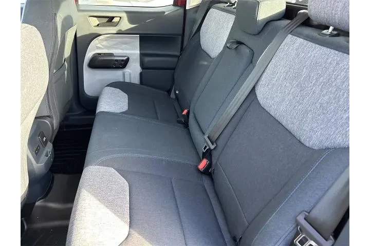 $29887 : Ford Maverick 2025 XLT 4dr S image 8