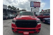 2023 RAM 1500 Laramie Crew Ca thumbnail