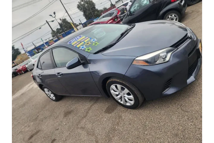 $8599 : 2016 Corolla LE image 7