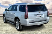 $27995 : Cadillac Escalade 2018 Stand thumbnail