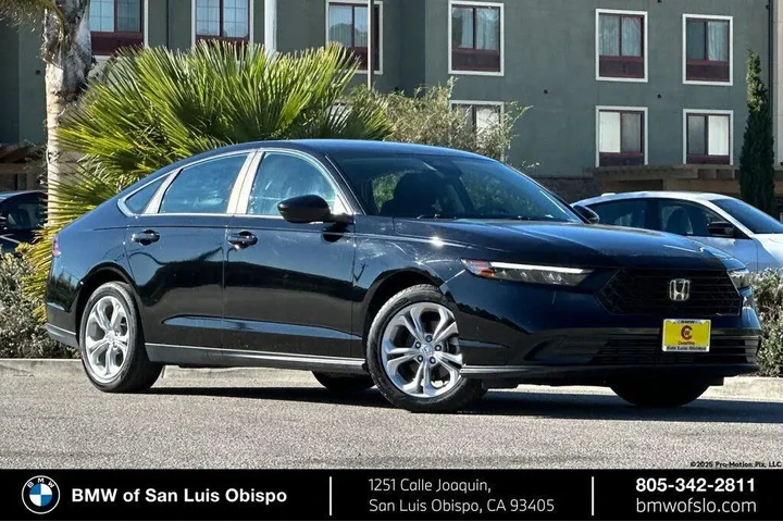 $25981 : Honda Accord 2023 LX 4dr Sed image 1