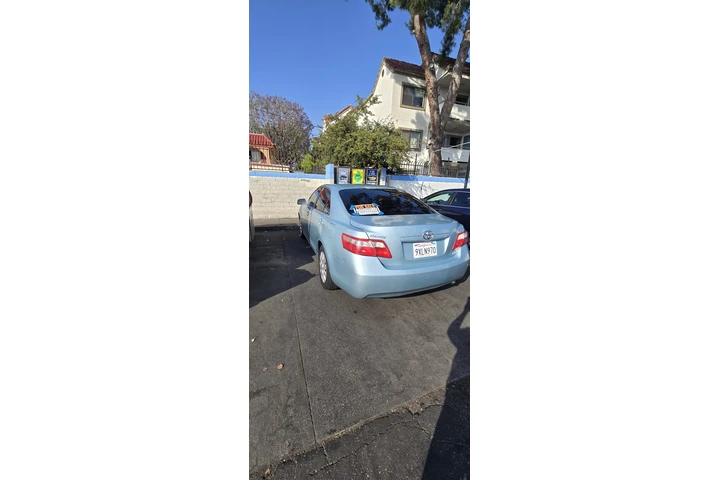 $5500 : Toyota camry image 2