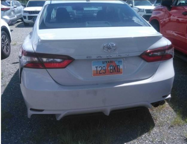 $23991 : PRE-OWNED 2022 TOYOTA CAMRY SE image 6