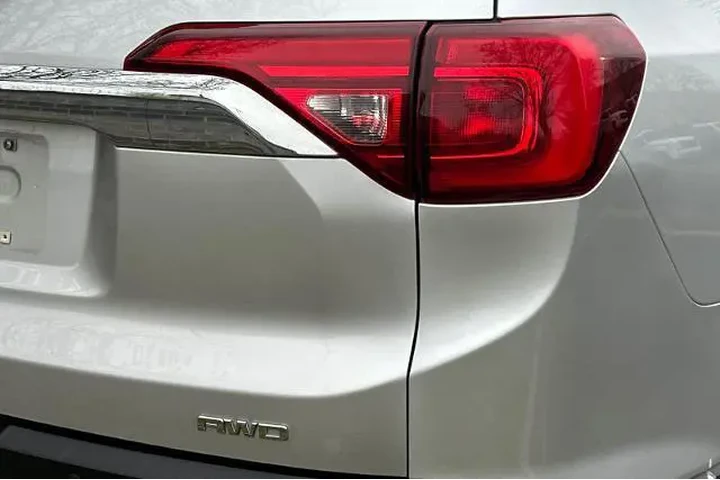 $13995 : GMC Acadia 2018 4x4 SLT-1 4d image 10